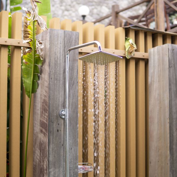 Cost of Outdoor Shower Plumbing in Largo