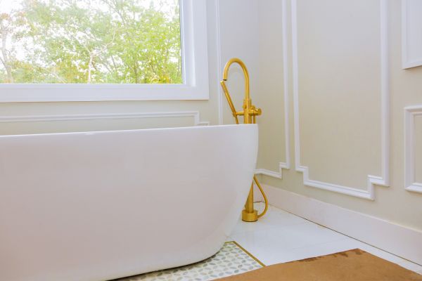 Cost of Tub Water Leak Repair in Largo
